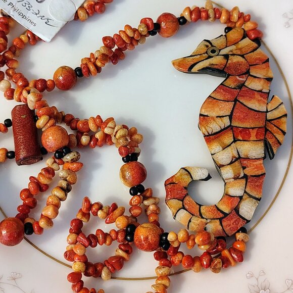 Vtg MCM Necklace Estate Jewelry Amber Seahorse Stone Resin & Wood Signed Tag - Picture 9 of 9